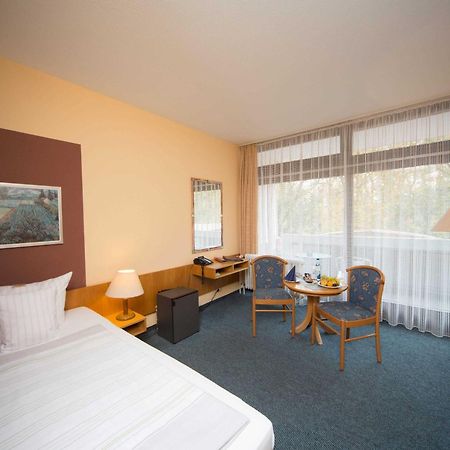 Reichels Parkhotel Бад Виндсхайм Екстериор снимка