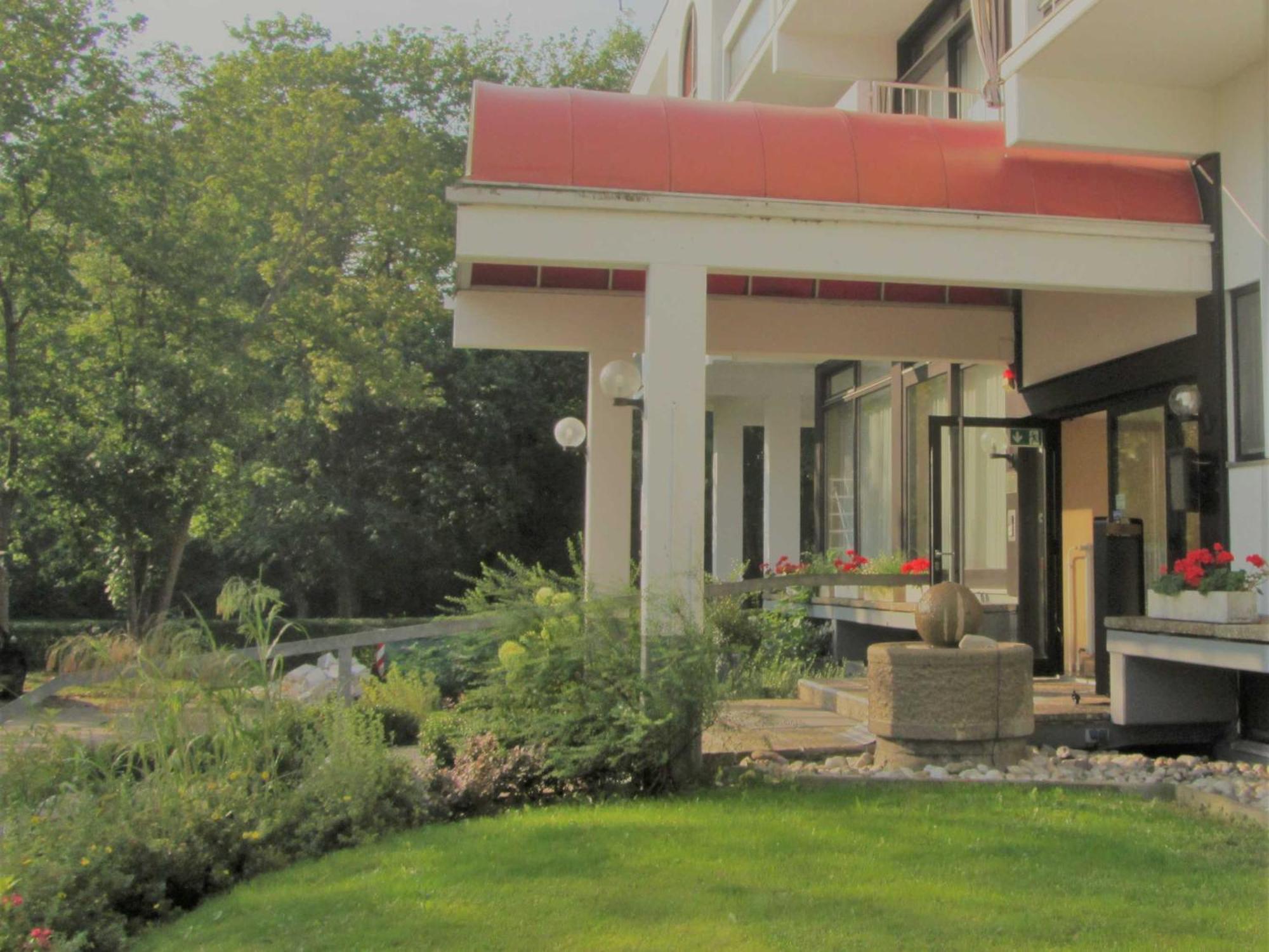 Reichels Parkhotel Бад Виндсхайм Екстериор снимка