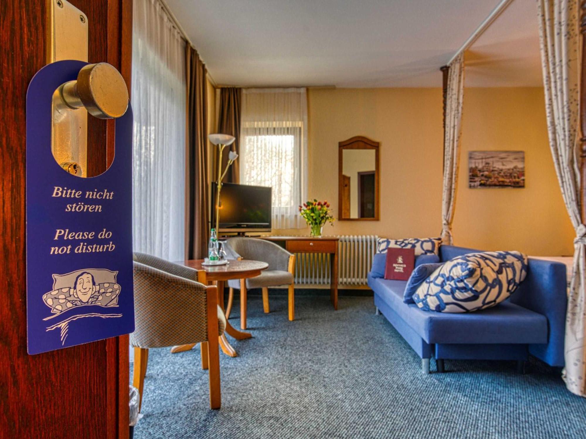 Reichels Parkhotel Бад Виндсхайм Екстериор снимка