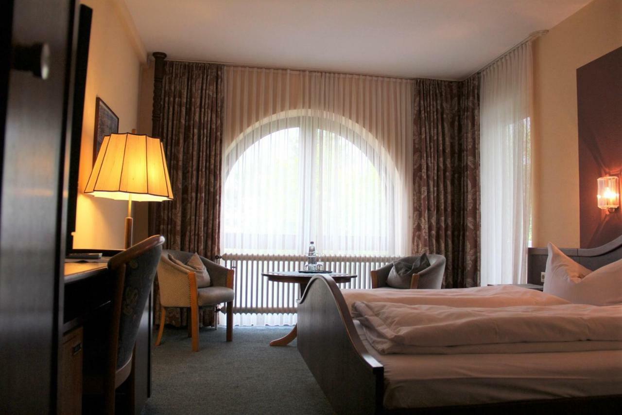 Reichels Parkhotel Бад Виндсхайм Екстериор снимка